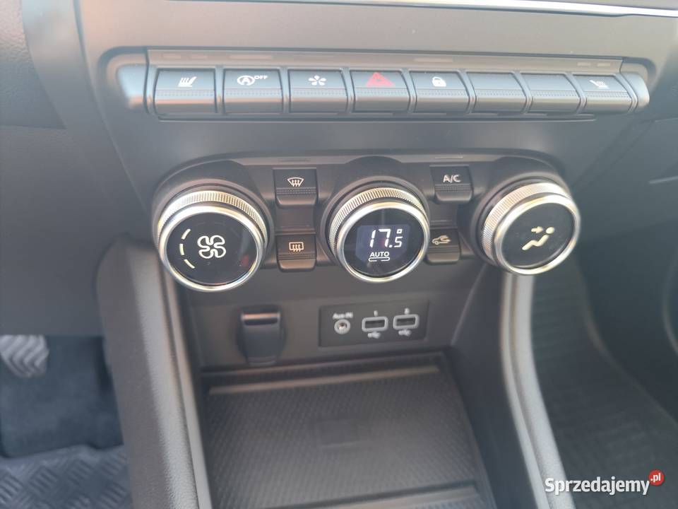 Renault Captur sprzedam benzyna