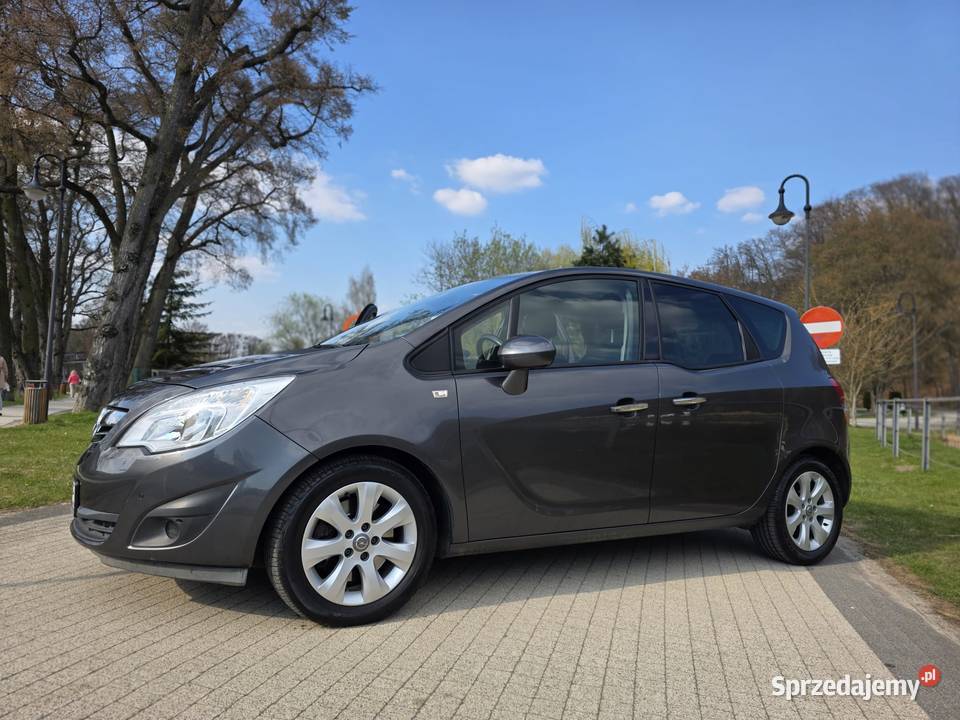 Opel Meriva B 2012 Wersja Cosmo 17 CDTI 168 Trzebnica