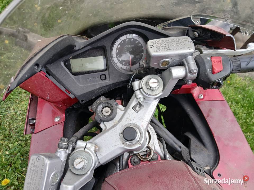 Honda Vfr 800 vtec lift rc46 Pyzdry sprzedam