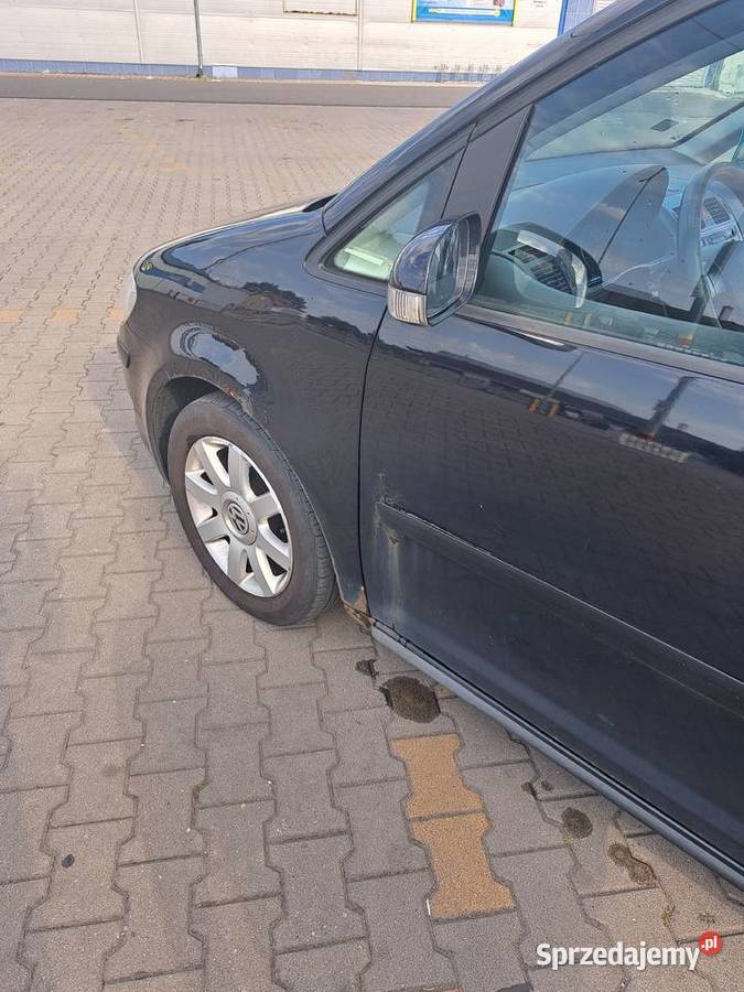 Volkswagen Touran 2008 wersja poliftowa 306000km Volkswagen Słubice