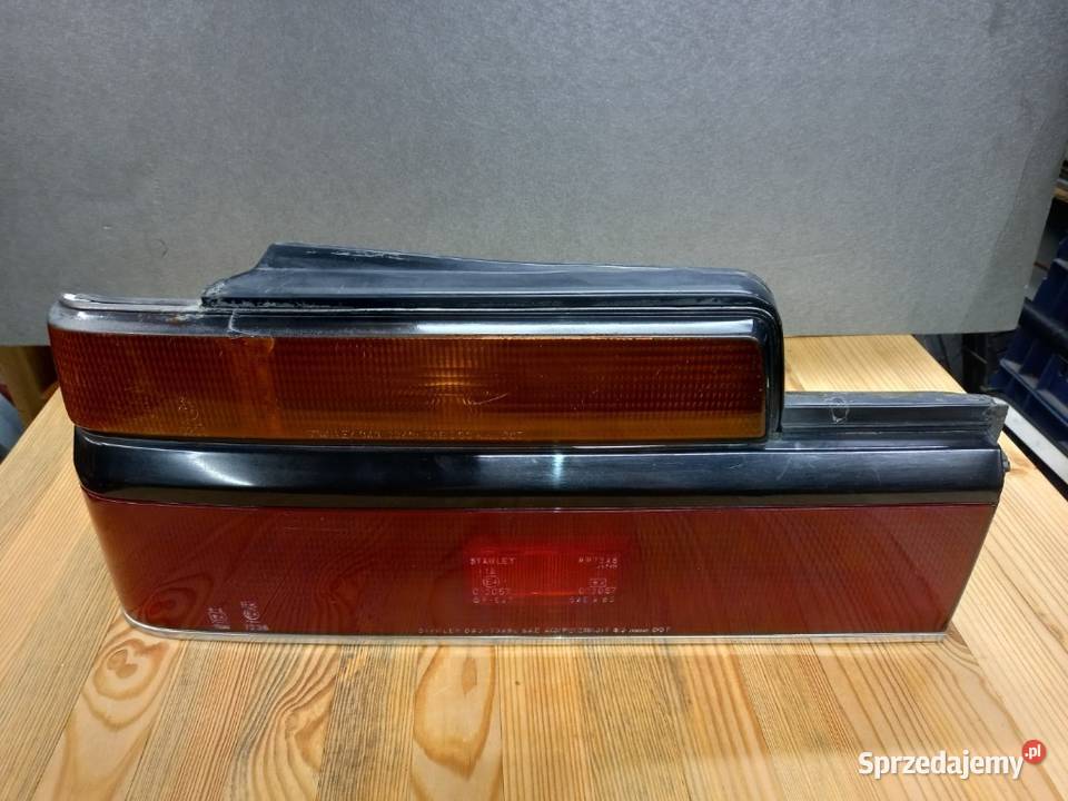 Lampa tył prelude II ba2 1986 Wołczyn