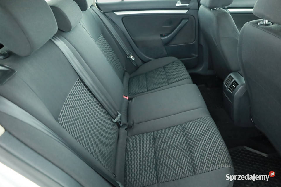 VW Golf 16 TDI automatyczna śląskie