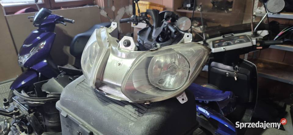 Lampa Yamaha Xmax X 0913 Poręba Wielka sprzedam
