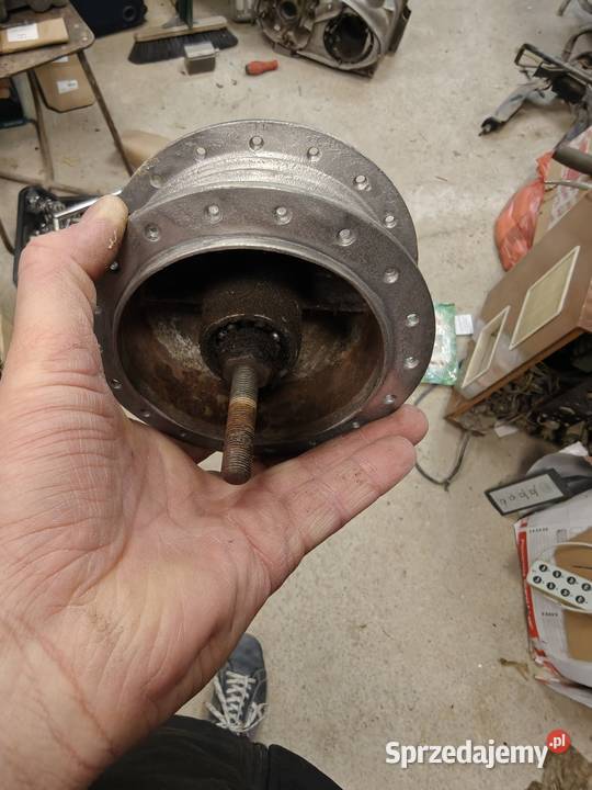 Komar 230 231 piasta koła przedniego bez napedu Zamość sprzedam