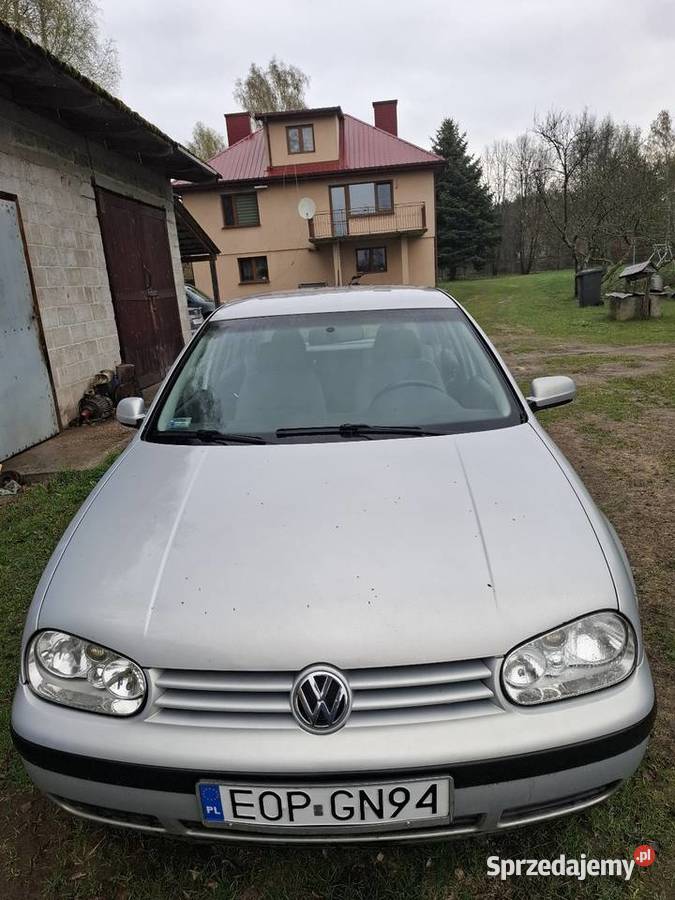 Golf IV benzyna świętokrzyskie Końskie