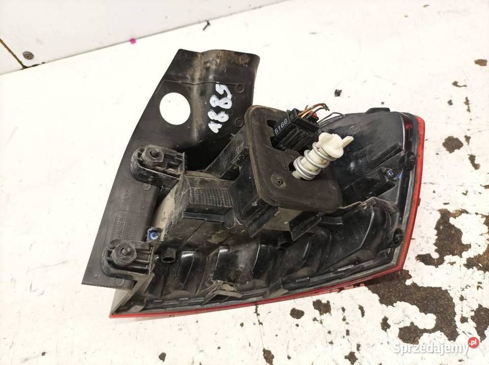 LAMPA TYŁ LEWA KOMBI EUROPA VW Volkswagen Passat świętokrzyskie