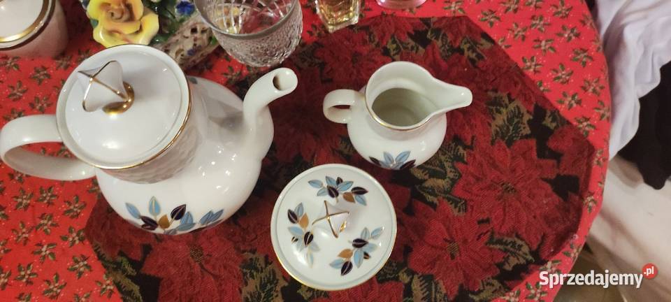 Komplet dzbanek cukiernica mlecznik porcelana
