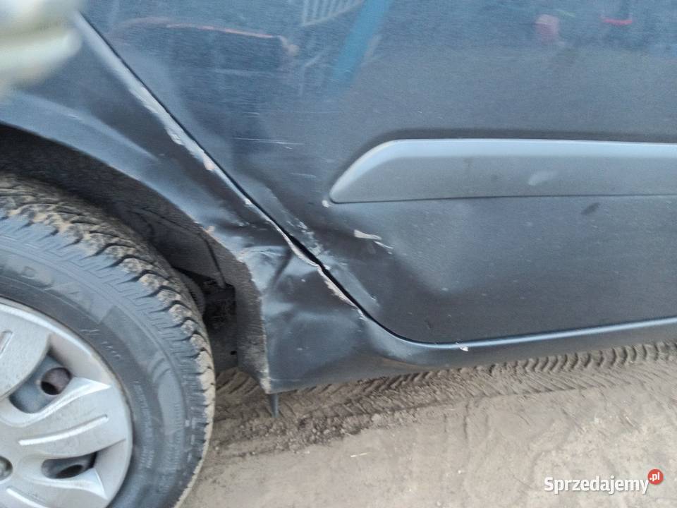 Hyundai i10 2008r uszkodzony rejestracja 2009r mazowieckie Borzęcin Duży