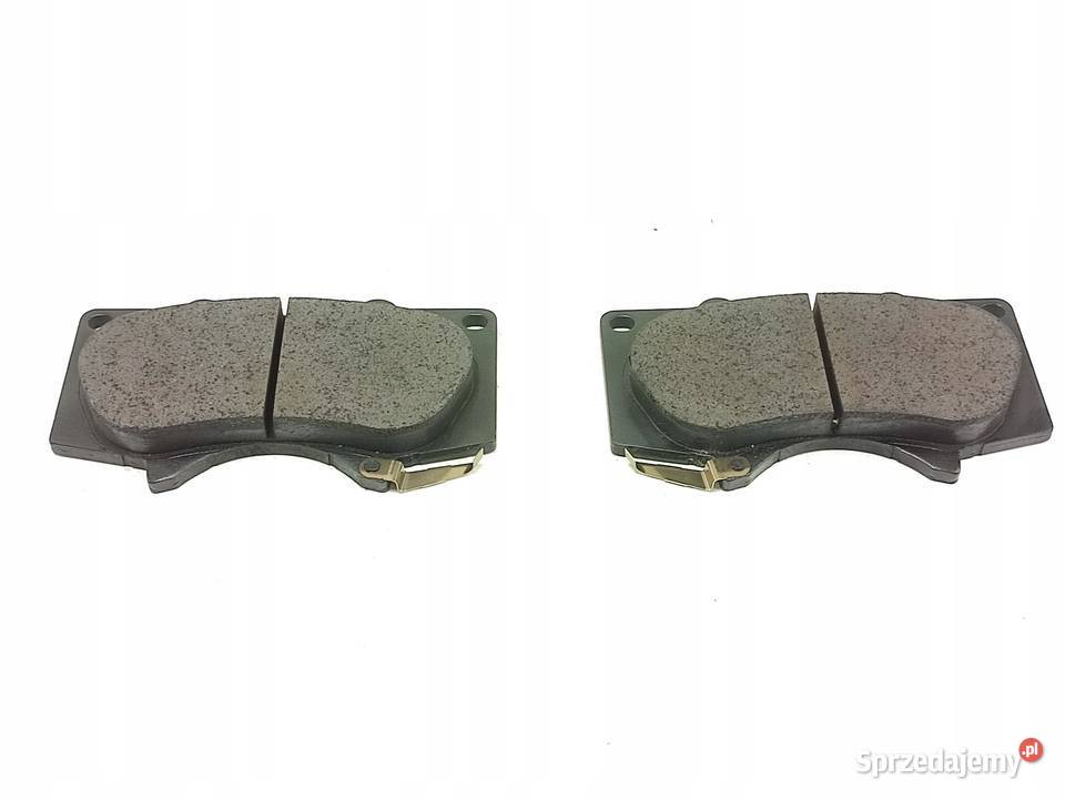 KLOCKI HAMULCOWE PRZÓD MITSUBISHI PAJERO IV 32 osobowe sprzedam