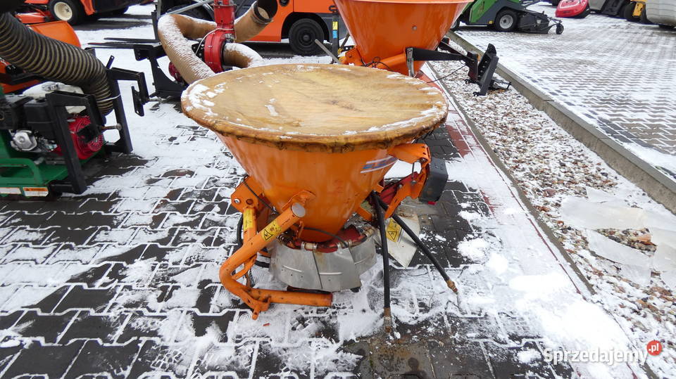 Rozsiewacz piaskarko solarka Rauch Baras Świnice Warckie