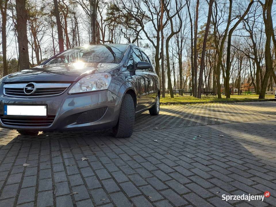 6 16V Śliczna Zafira BLift2009 r16 Benz101 Now Zduńska Wola sprzedam