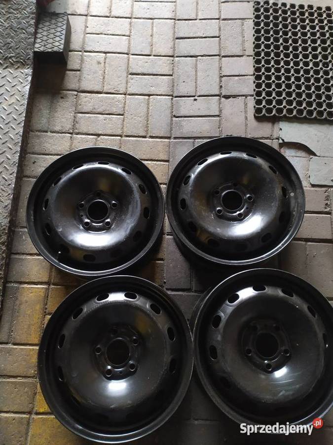 Felgi stalowe 16 Reno trafic 3 opel Vivaro 2 Świdnik sprzedam