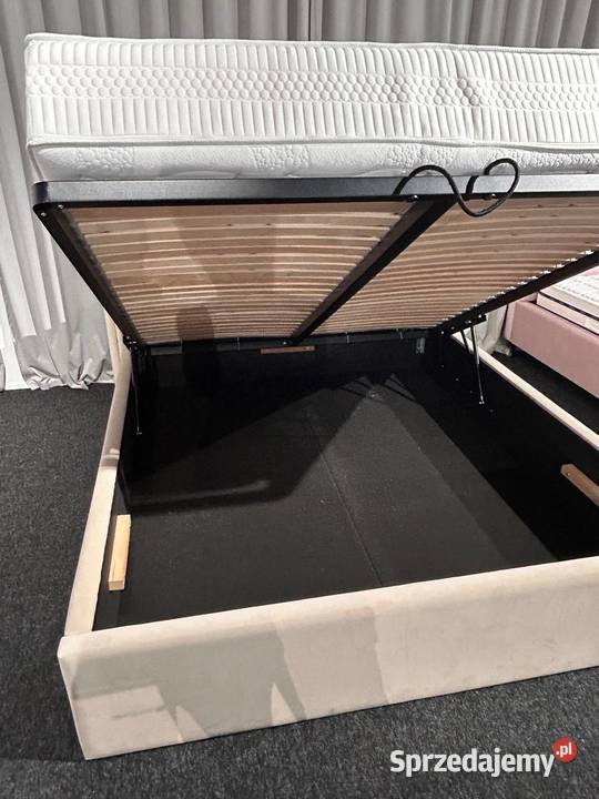 Łóżko tapicerowane 160x200 z pojemnikiem Radom