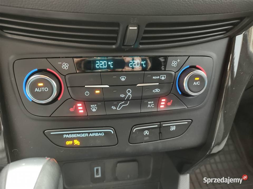 Ford Kuga 15 EcoBoost Black Edition Ruby Red elektryczne lusterka Kuga Kościerzyna