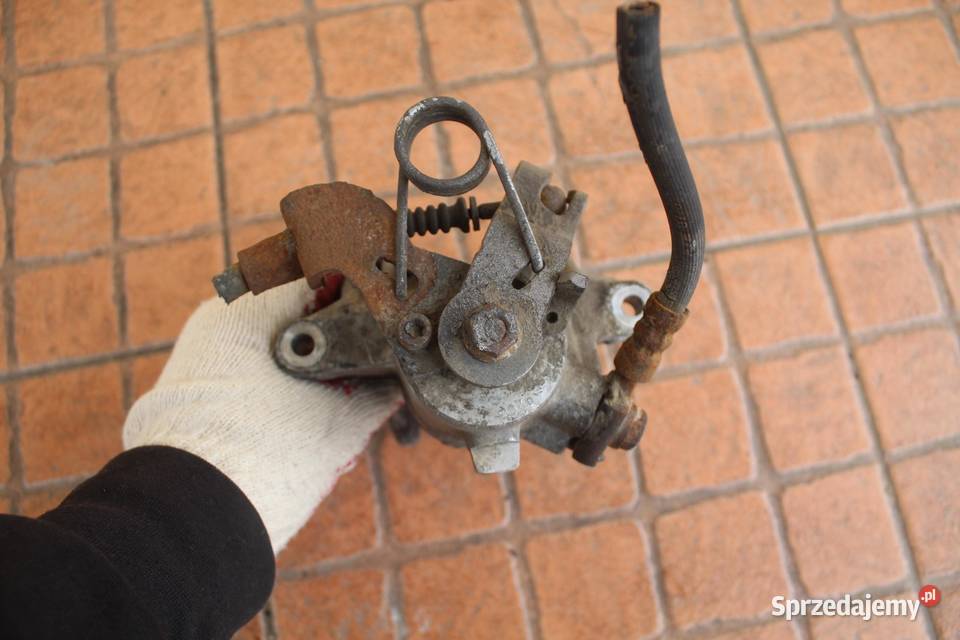 ZACISK HAMULCOWY LEWY TYŁ AUDI A4 B6 25 TDI Zaciski i jarzma