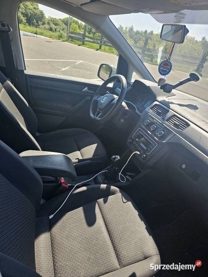 Volkswagen Caddy 20 TDI 2018 5 osobowy nieuszkodzony Konin sprzedam
