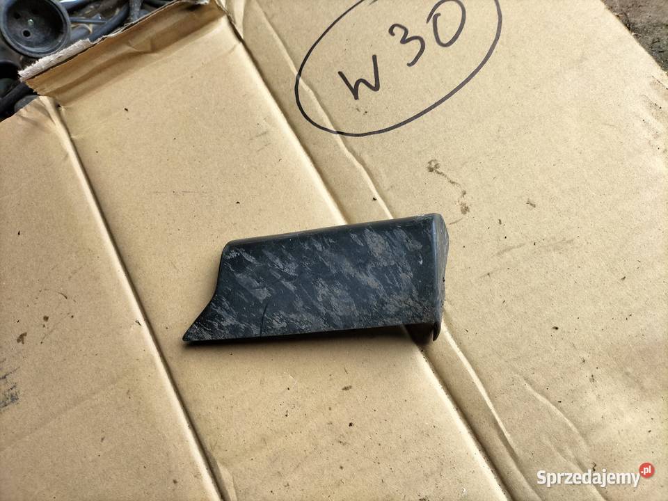 AUDI 80 B4 80B4 LISTWA NAKŁADKA BŁOTNIKA DOLNA Kamień-Kolonia
