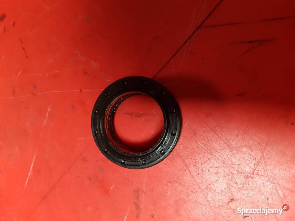 Uszczelniacz półosi CNH Case Holland 47558301 Sulechów sprzedam