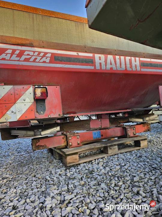 Rozsiewacz nawozu RAUCH ALPHA 1101DELTA 2000 Bolesławiec