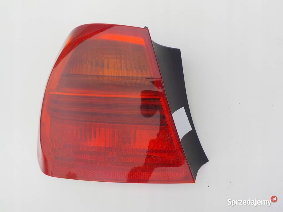 LAMPA TYLNA LEWA TYŁ BMW 3 E90 Oświetlenie Nowy Tomyśl