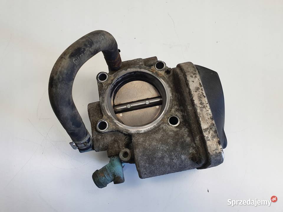 PRZEPUSTNICA Opel Zafira B 16 16V 55560398 Chełm