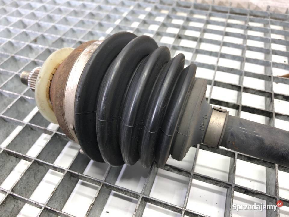 PÓŁOŚ PRAWY PRZÓD SKODA KAMIQ 2Q0407272CB 10 115