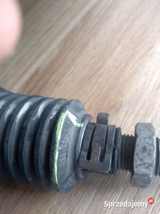 OSŁONA DRĄŻKA AUDI A4 4G0423832A Włoszczowa