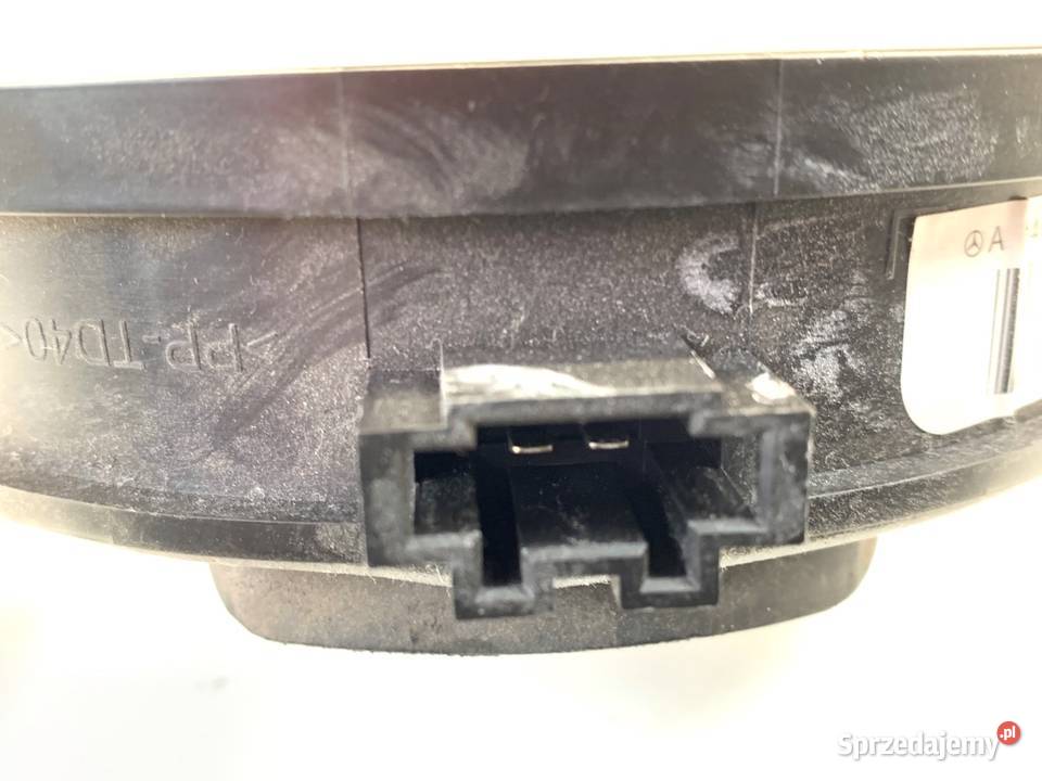 GŁOŚNIKI KOMPLET MERCEDES W176 A2468200602