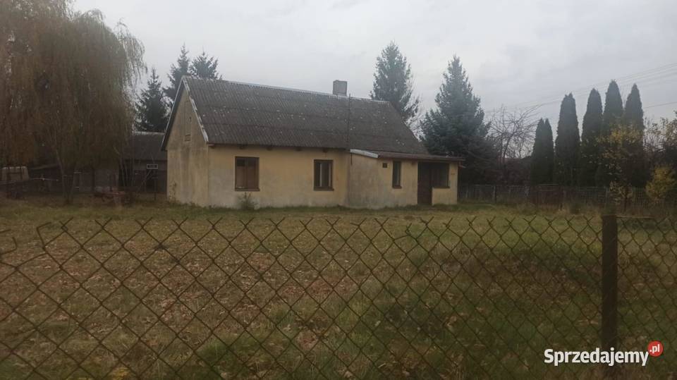 Dom z zabudowaniami gospodarczymi w Dziebałtowie świętokrzyskie Stary Dziebałtów