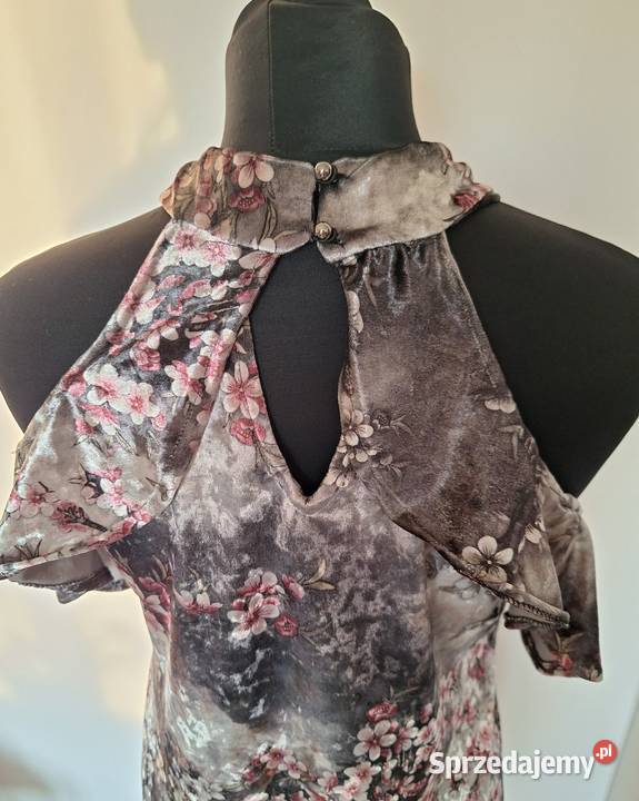 Piękna welurowa sukienka hiszpanka z odkrytymi Kraków sprzedam