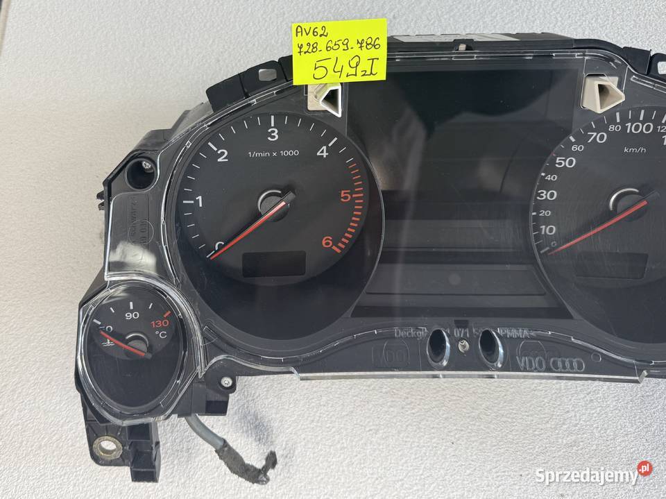 LICZNIK ZEGARY PRĘDKOŚCIOMIERZ AUDI A8 D3 30 TDI osobowe mazowieckie Warszawa