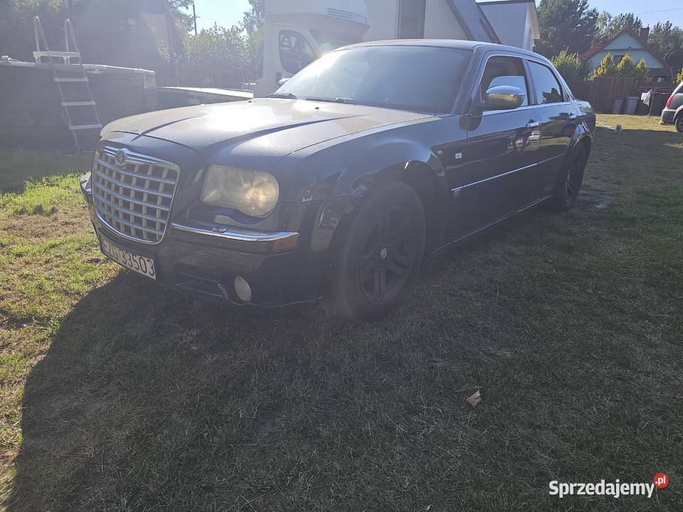 Chrysler 300c 57hemi lpg 2007r 5700cm3 łódzkie Zgierz