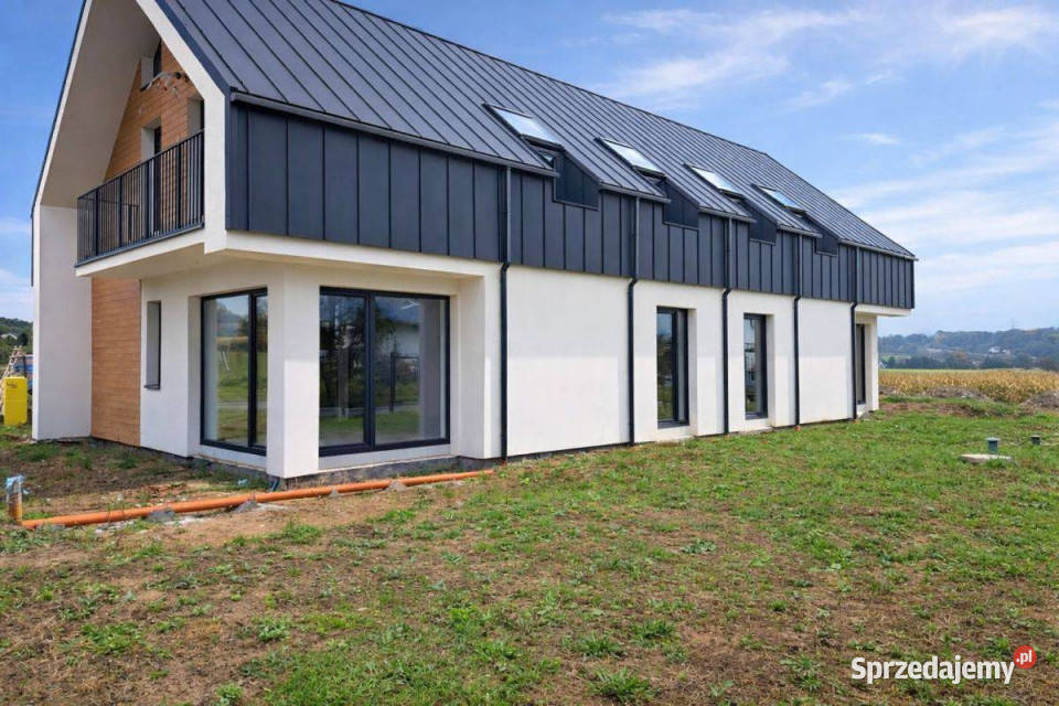 Tomaszowice nowoczesny dom 5 pokoi garaż strych Nieruchomości