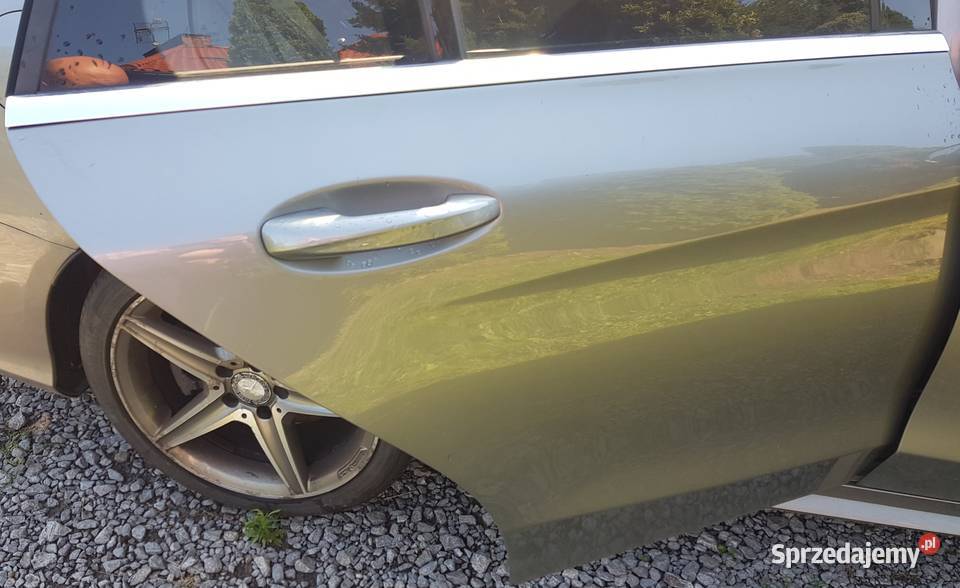 Drzwi kombi MERCEDES CKLASA W205 792 komplet Radom