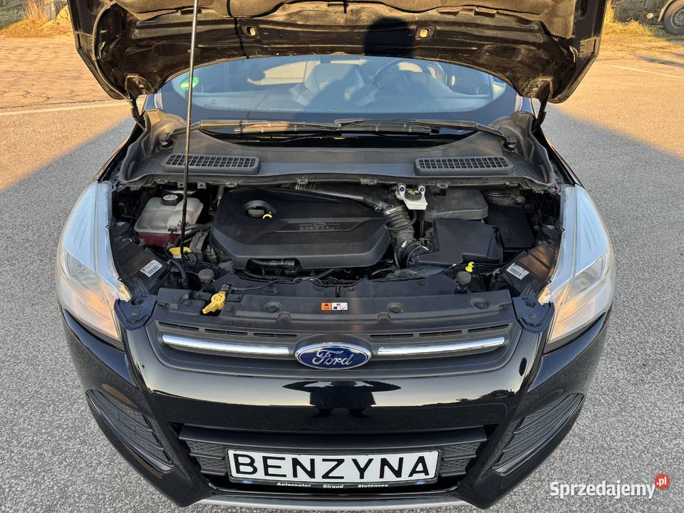 Ford Kuga 16 BENZYNA Klimatronik Nawigacja światła do jazdy dziennej