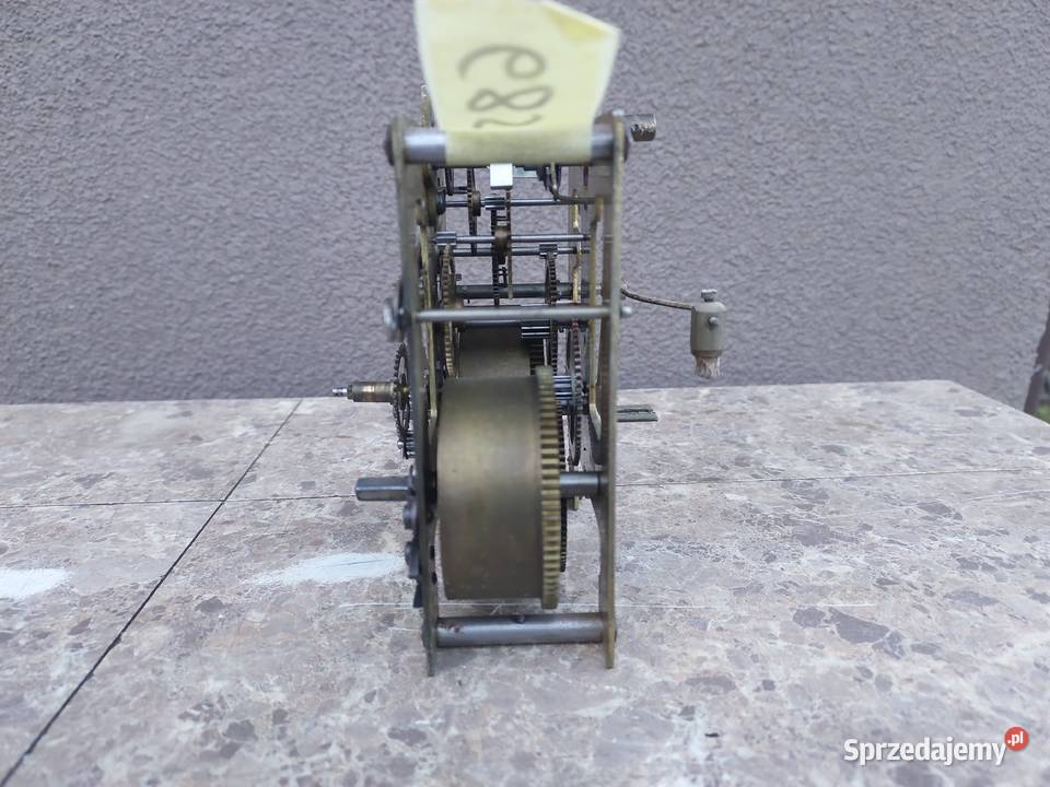 685 Mechanizm starego zegara ściennego Gustav Antyki Tczew