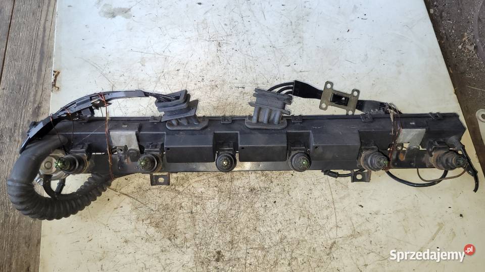 Listwa wtryskowa BMW Seria 3 E36 320i Łagów