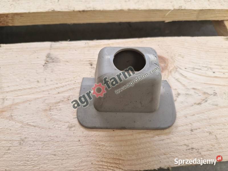 Pokrywa John Deere 6100 6400 7500 Byków