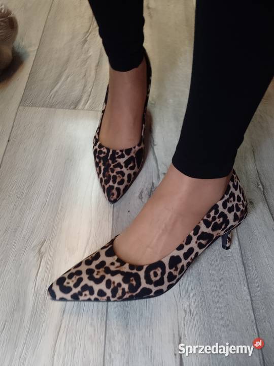 42bpc Bonprix Panterkowe czółenka wieczorowe Kraków