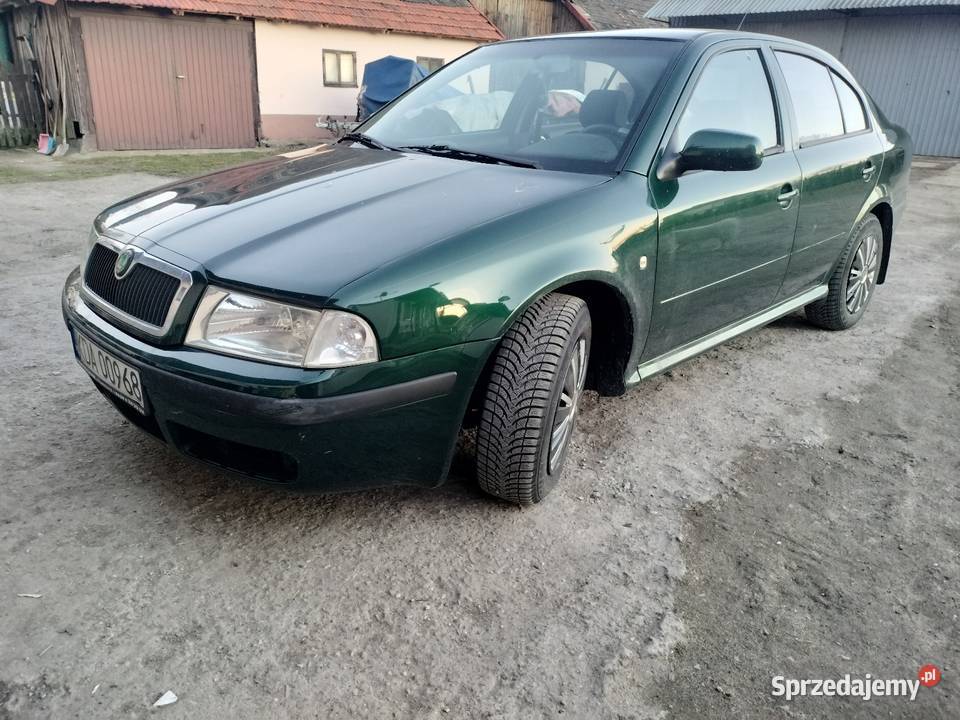 Skoda Octavia 16mpi zielony Smęgorzów