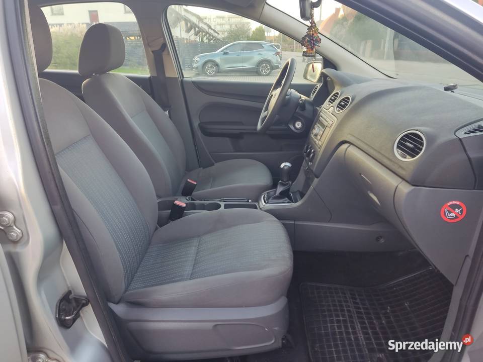 5 drzwi Ekonomiczny FOCUS 2005 poj 16 benz skrz komputer pokładowy Elbląg sprzedam