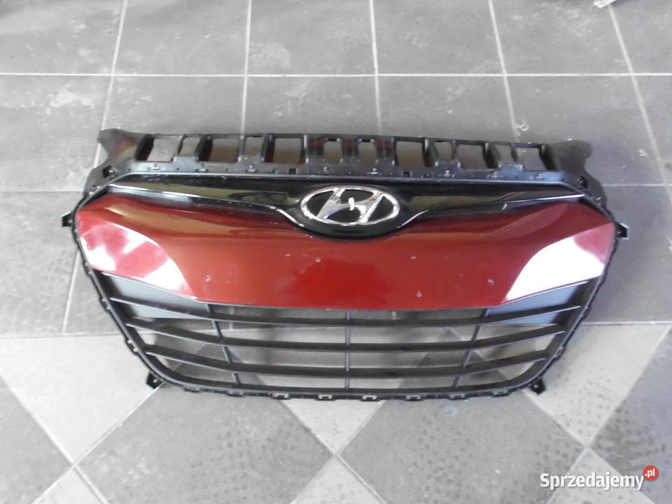 grill hyundai i30 2012 roku komplet nowy Atrapy