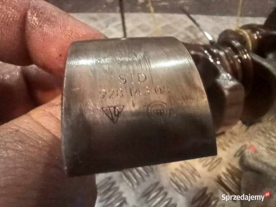 Wał Korbowy panewki Porsche 944 25 B M44 Rok produkcji 1984 Radłów