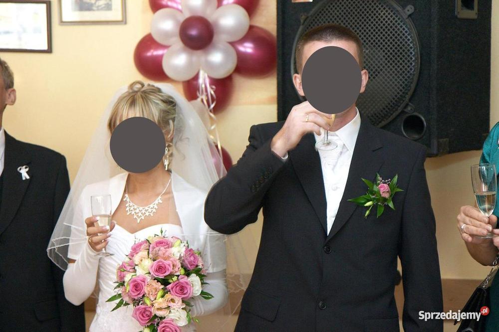 SUKNIA ŚLUBNA Z DODATKAMI
