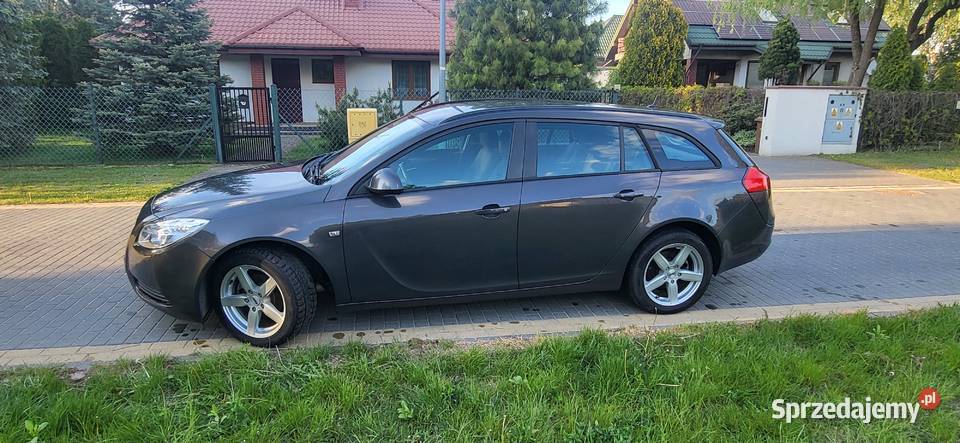 Opel Insignia 20 Cdti z 2012 roku gniazdo USB łódzkie Koluszki