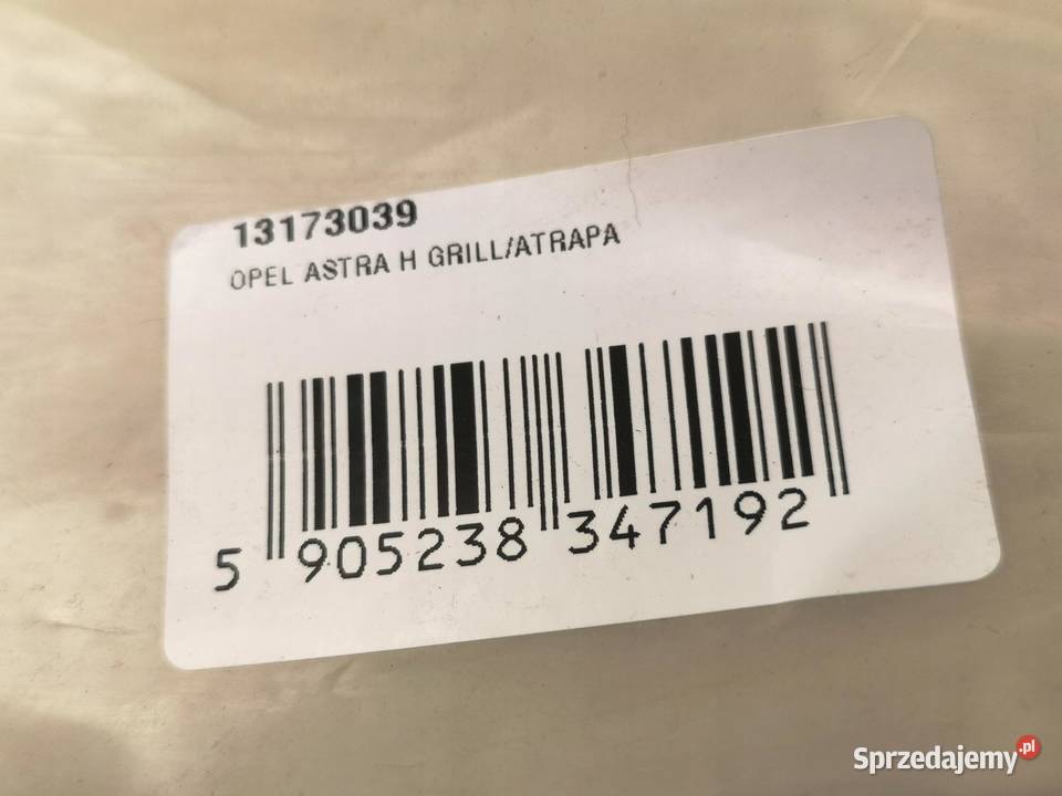 GRILLATRAPA OPEL ASTRA H III 20042007 NOWY