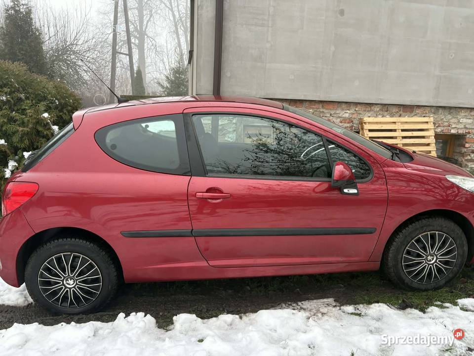 Peugeot 207 14 VTi 95 Urban Move Hucisko