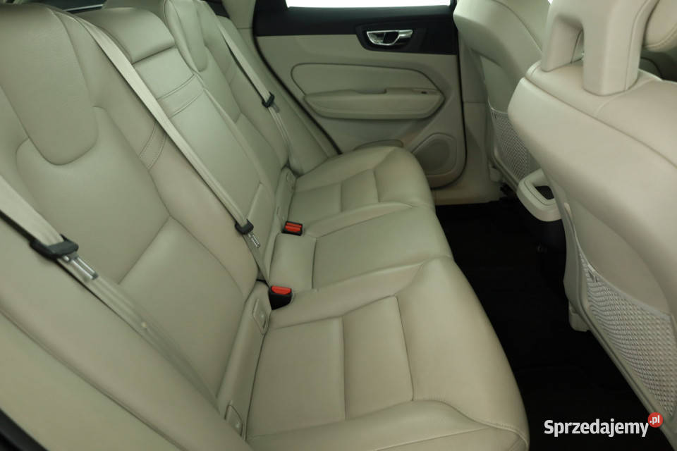 Volvo XC60 D4 AWD czujnik deszczu