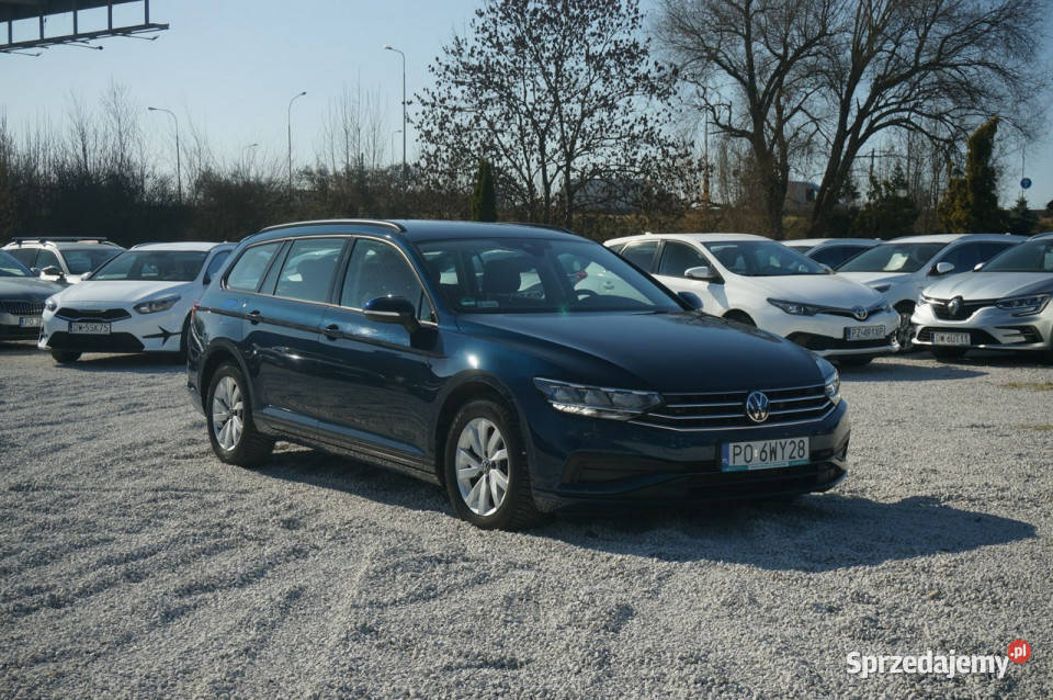 Volkswagen Passat Variant 20 TDI150 Evo Essence Rok produkcji 2022 Poznań sprzedam
