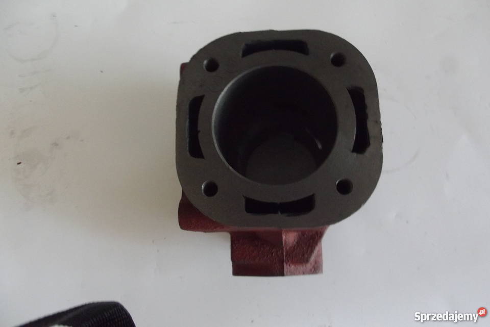 Cylinder silnika rozruchowego DT 75 ORYGINAŁ Części zamienne Parczew